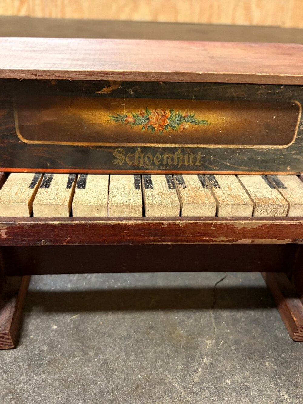 Antique Schoenhut 9 Key Toy Piano